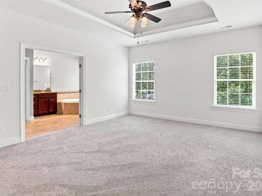 14703 Long Iron Drive, Huntersville, NC 28078.  MLS# CAR4411878, YatesRealty ID 43607. 