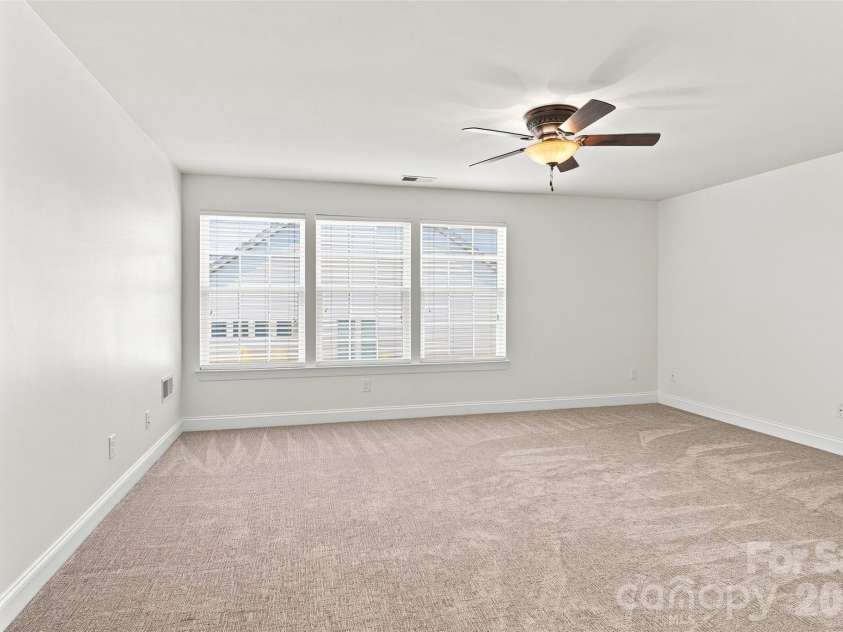 14703 Long Iron Drive, Huntersville, NC 28078.  MLS# CAR4411878, YatesRealty ID 43607. 