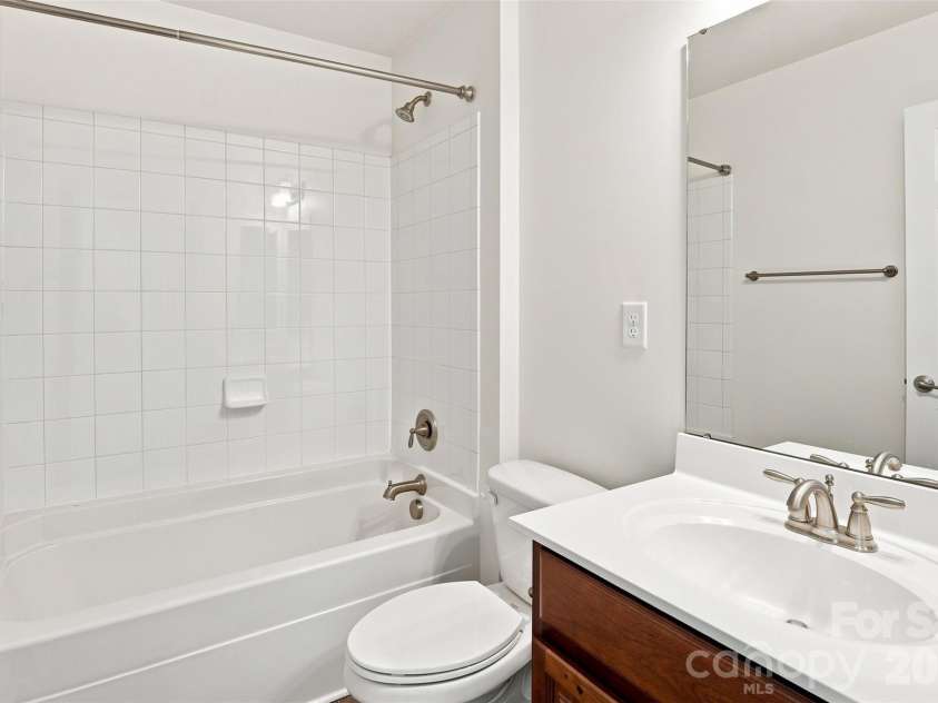 14703 Long Iron Drive, Huntersville, NC 28078.  MLS# CAR4411878, YatesRealty ID 43607. 