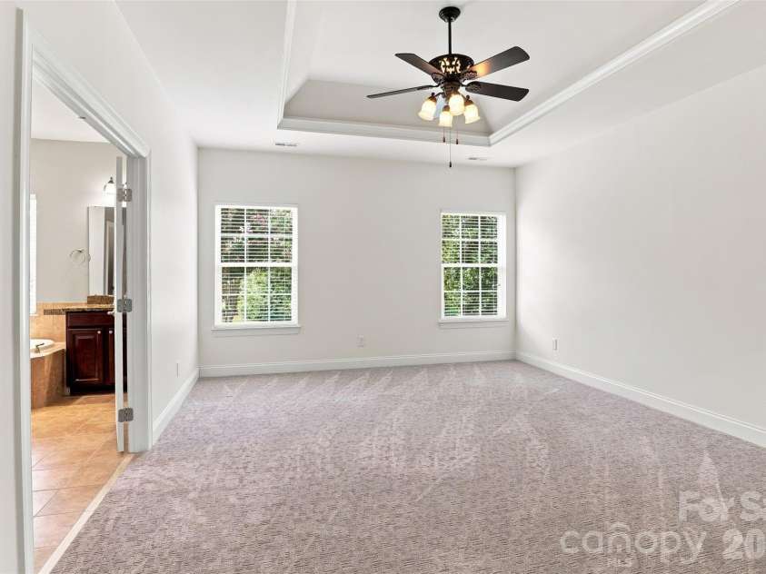 14703 Long Iron Drive, Huntersville, NC 28078.  MLS# CAR4411878, YatesRealty ID 43607. 