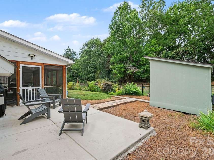 10120 Shanaclear Avenue, Concord, NC 28027.  MLS# CAR4406441, YatesRealty ID 43608. 