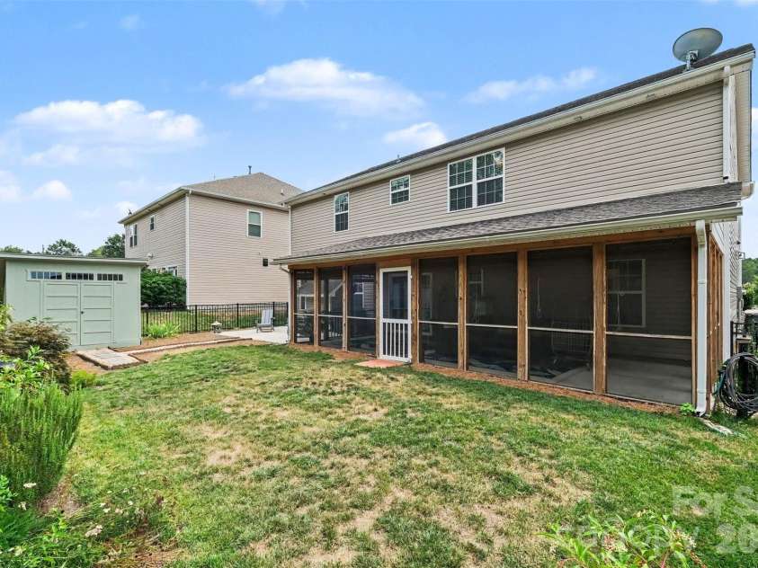 10120 Shanaclear Avenue, Concord, NC 28027.  MLS# CAR4406441, YatesRealty ID 43608. 