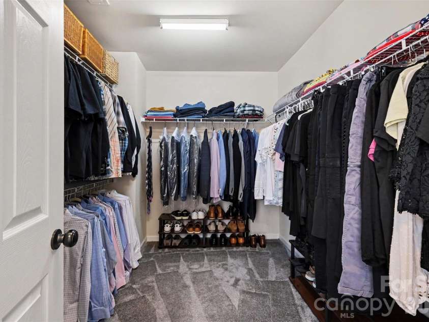 10120 Shanaclear Avenue, Concord, NC 28027.  MLS# CAR4406441, YatesRealty ID 43608. Primary Walk-In Closet
