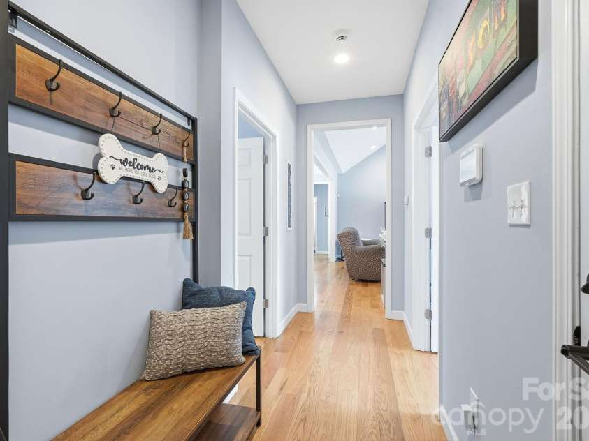 1196 Cape Hickory Road, Hickory, NC 28601.  MLS# CAR4343637, YatesRealty ID 4361. 