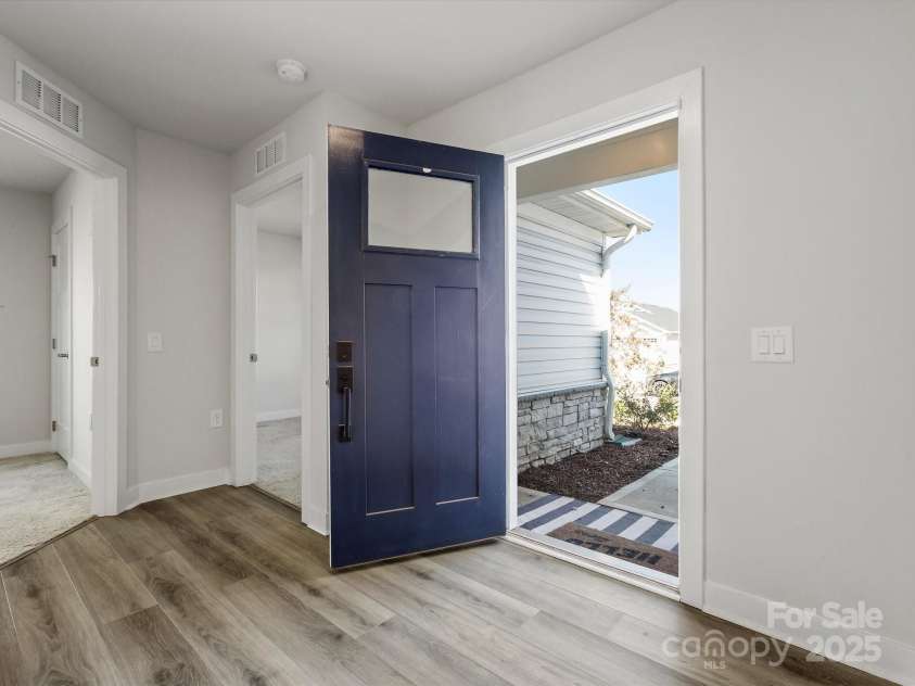 609 Grandiflora Avenue, Lancaster, SC 29720.  MLS# CAR4227848, YatesRealty ID 4361. 