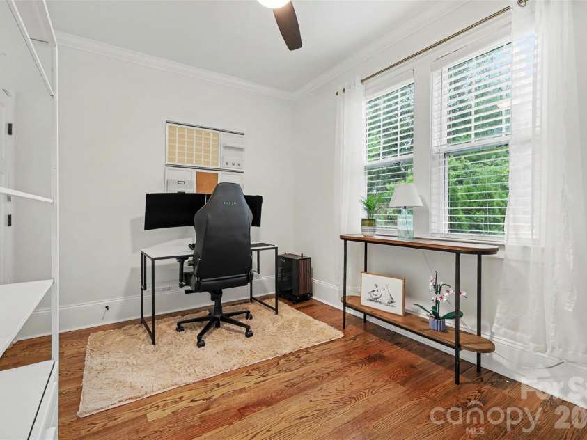 2409 Marlowe Avenue, Charlotte, NC 28208.  MLS# CAR4407568, YatesRealty ID 43611. Main level office/flex space.