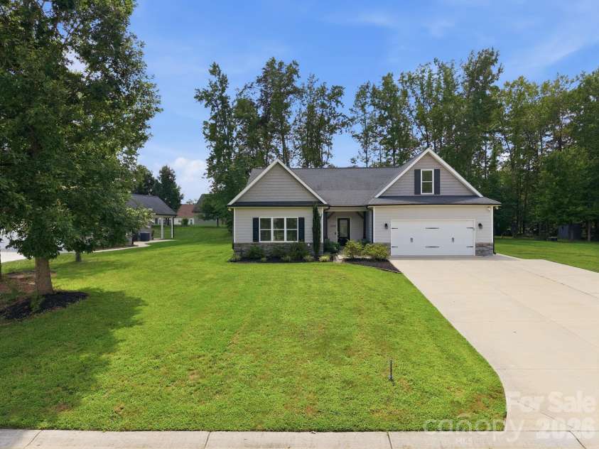 1234 Stonewyck Drive, Salisbury, NC 28146.  MLS# CAR4410528, YatesRealty ID 43612. 