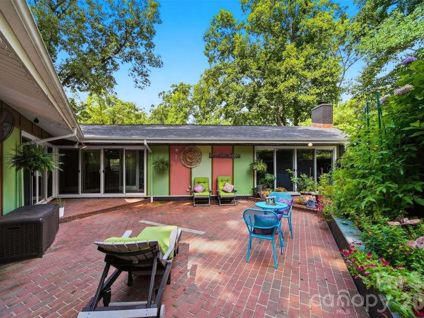 120 Woodland Drive, Morganton, NC 28655.  MLS# CAR4410426, YatesRealty ID 43613. 