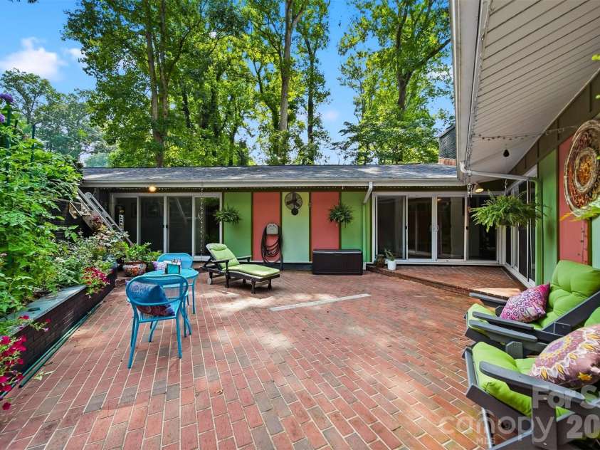 120 Woodland Drive, Morganton, NC 28655.  MLS# CAR4410426, YatesRealty ID 43613. 