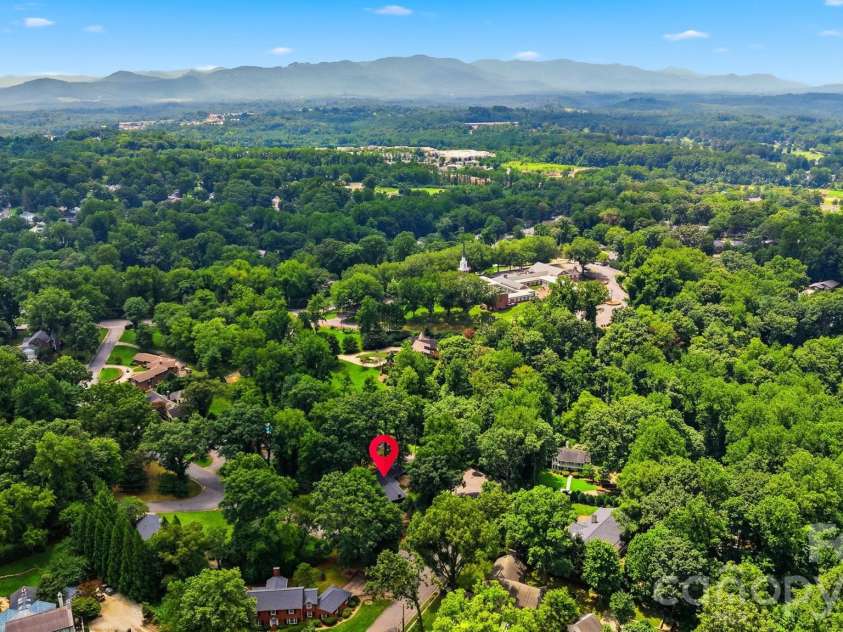 120 Woodland Drive, Morganton, NC 28655.  MLS# CAR4410426, YatesRealty ID 43613. 