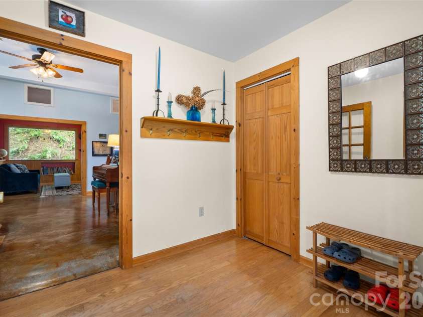789 Morrow Branch Road, Leicester, NC 28748.  MLS# CAR4408264, YatesRealty ID 43616. 