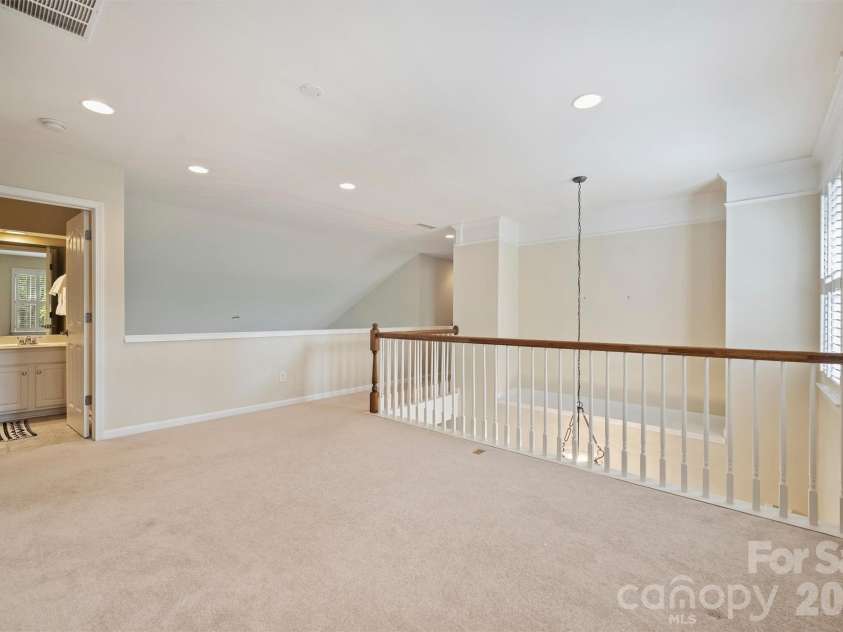 8033 Oratorio Place, Charlotte, NC 28270.  MLS# CAR4408355, YatesRealty ID 43619. Many uses-Office, Workout Room, Reading Area, what else???