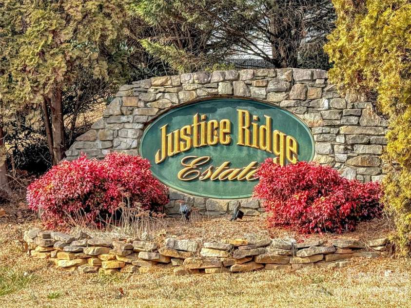 303 Forest Place, Candler, NC 28715.  MLS# CAR4342889, YatesRealty ID 4362. 