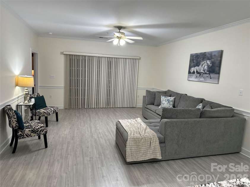 9047 Meadow Vista Road, Charlotte, NC 28213.  MLS# CAR4333264, YatesRealty ID 4362. 