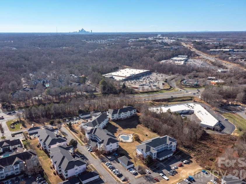 9047 Meadow Vista Road, Charlotte, NC 28213.  MLS# CAR4333264, YatesRealty ID 4362. 