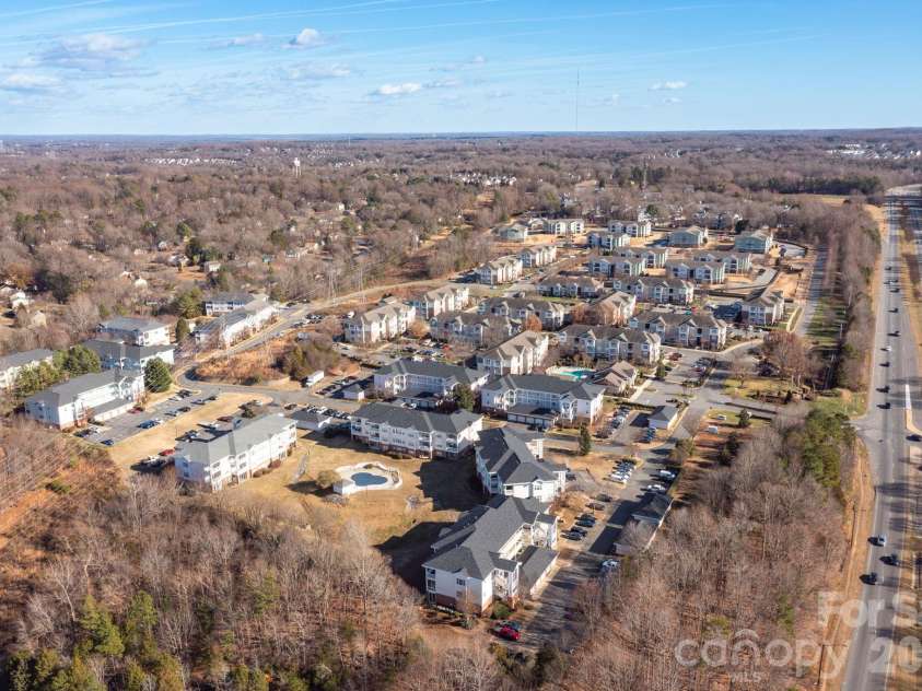 9047 Meadow Vista Road, Charlotte, NC 28213.  MLS# CAR4333264, YatesRealty ID 4362. 