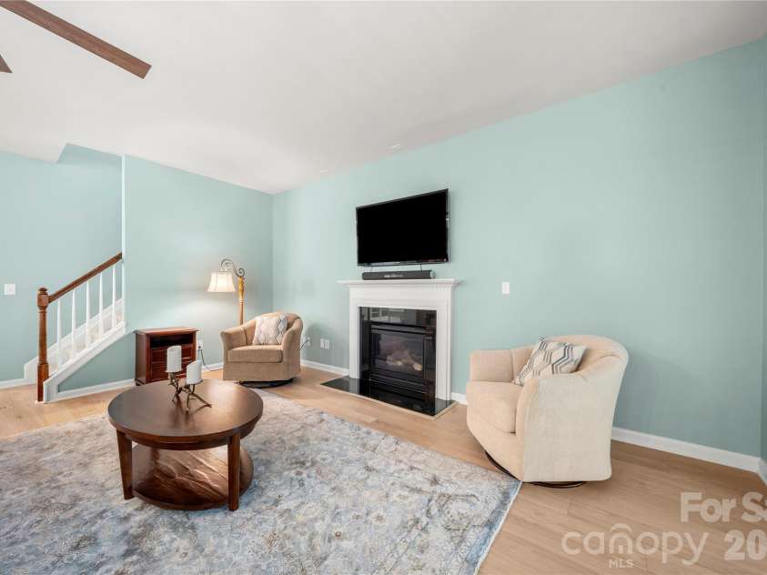 1601 Deer Meadows Drive, Waxhaw, NC 28173.  MLS# CAR4369779, YatesRealty ID 43620. 