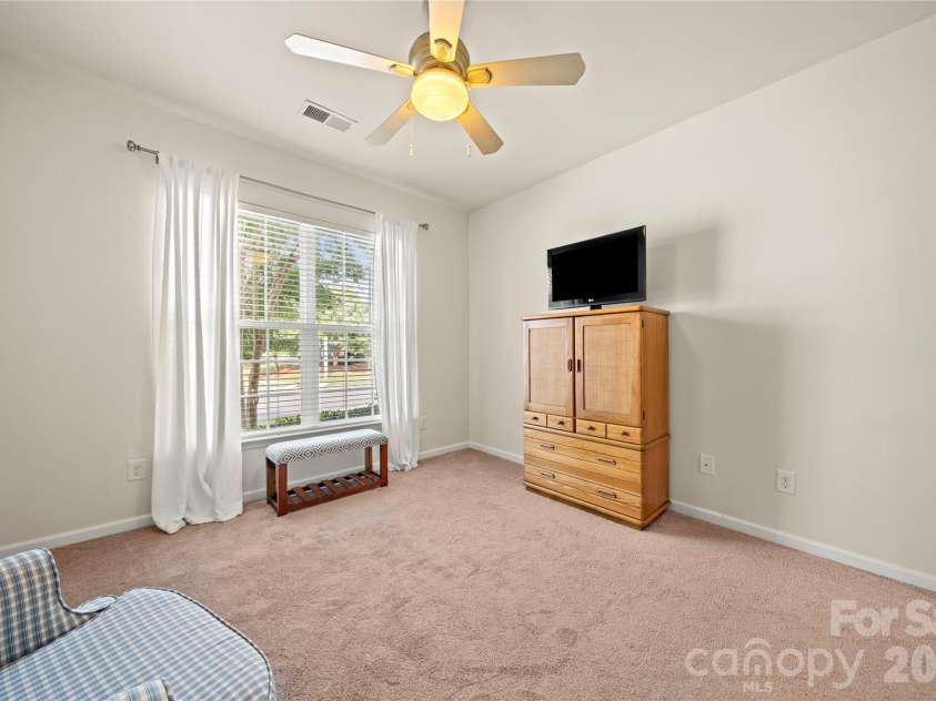 1601 Deer Meadows Drive, Waxhaw, NC 28173.  MLS# CAR4369779, YatesRealty ID 43620. 