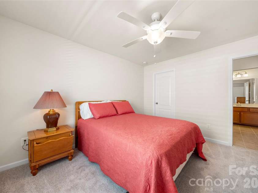 1601 Deer Meadows Drive, Waxhaw, NC 28173.  MLS# CAR4369779, YatesRealty ID 43620. 