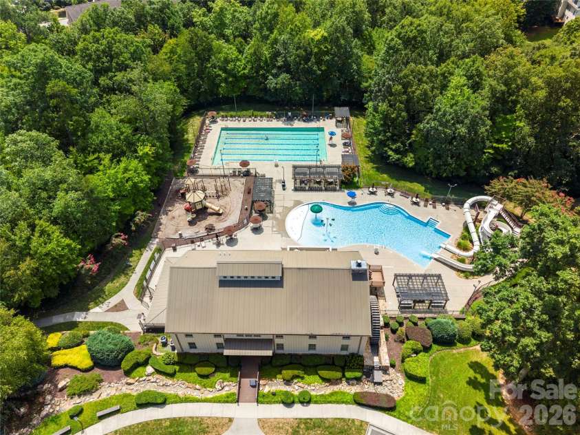 1601 Deer Meadows Drive, Waxhaw, NC 28173.  MLS# CAR4369779, YatesRealty ID 43620. 