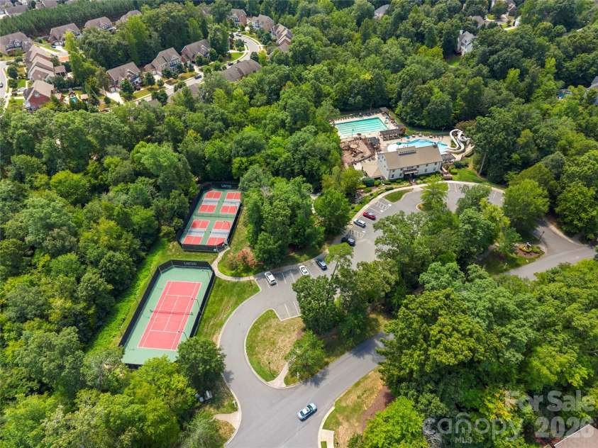 1601 Deer Meadows Drive, Waxhaw, NC 28173.  MLS# CAR4369779, YatesRealty ID 43620. Game courts