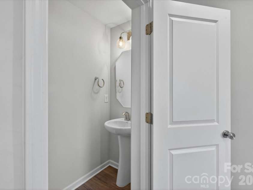 1357 Walter Taylor Way, Charlotte, NC 28206.  MLS# CAR4316356, YatesRealty ID 43623. 1st Floor Flex Room Powder Bath