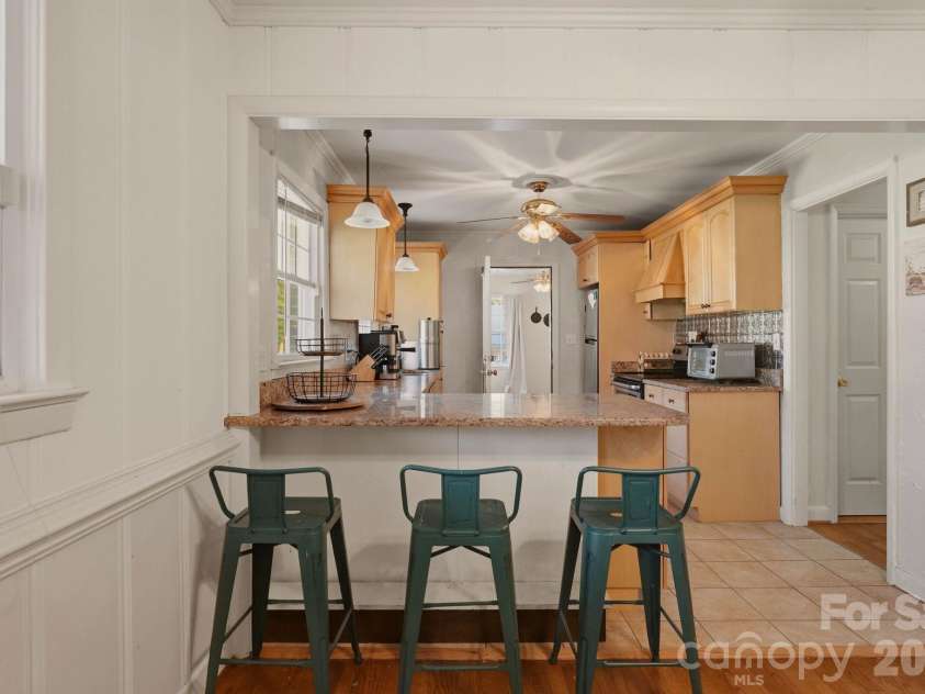 112 Brookside Drive, Union, SC 29379.  MLS# CAR4401480, YatesRealty ID 43625. 