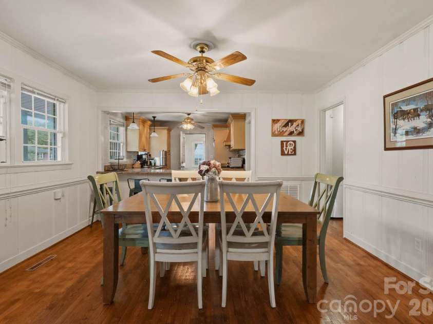 112 Brookside Drive, Union, SC 29379.  MLS# CAR4401480, YatesRealty ID 43625. 
