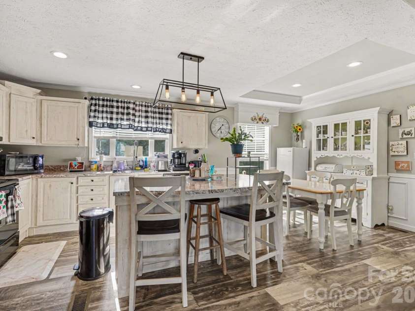 115 Greenmont Drive, Stony Point, NC 28678.  MLS# CAR4404395, YatesRealty ID 43628. 