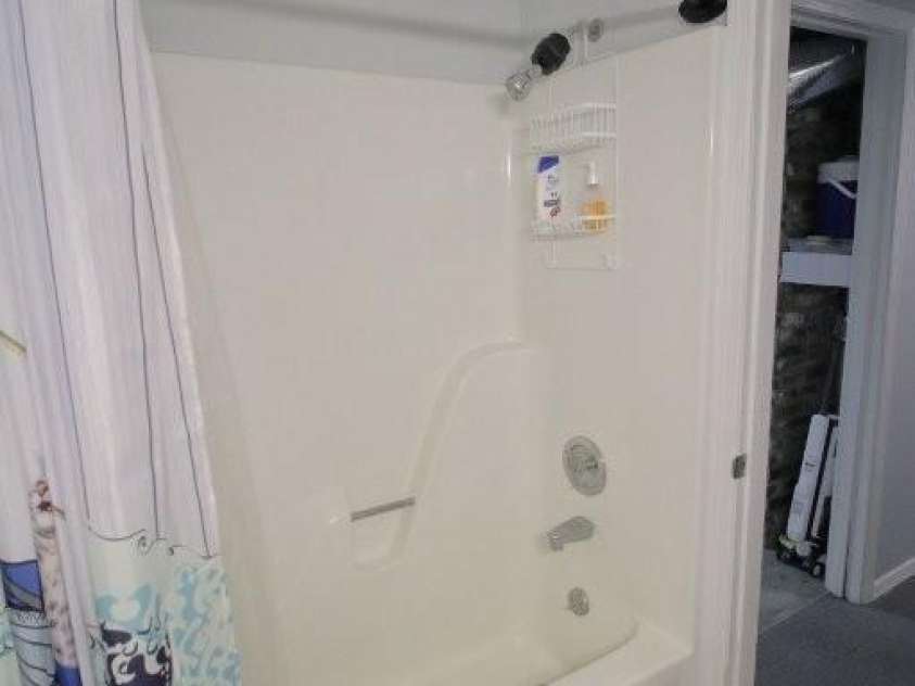 36 Clarendon Road, Asheville, NC 28806.  MLS# CAR4413612, YatesRealty ID 43629. BATHROOM DOWNSTAIRS