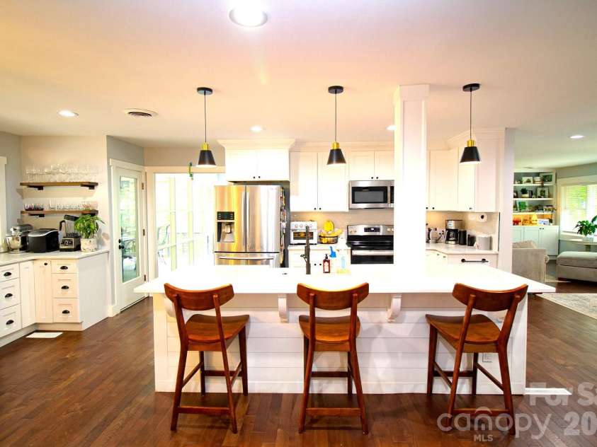 36 Clarendon Road, Asheville, NC 28806.  MLS# CAR4413612, YatesRealty ID 43629. KITCHEN ISLAND