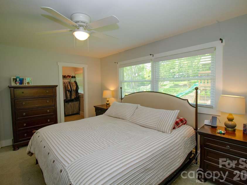 36 Clarendon Road, Asheville, NC 28806.  MLS# CAR4413612, YatesRealty ID 43629. PRIMARY BEDROOM