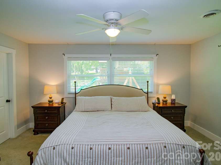 36 Clarendon Road, Asheville, NC 28806.  MLS# CAR4413612, YatesRealty ID 43629. PRIMARY BEDROOM
