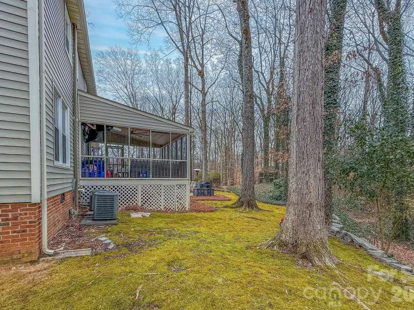 3231 Fairhaven Road, Rock Hill, SC 29732.  MLS# CAR4341436, YatesRealty ID 4363. 