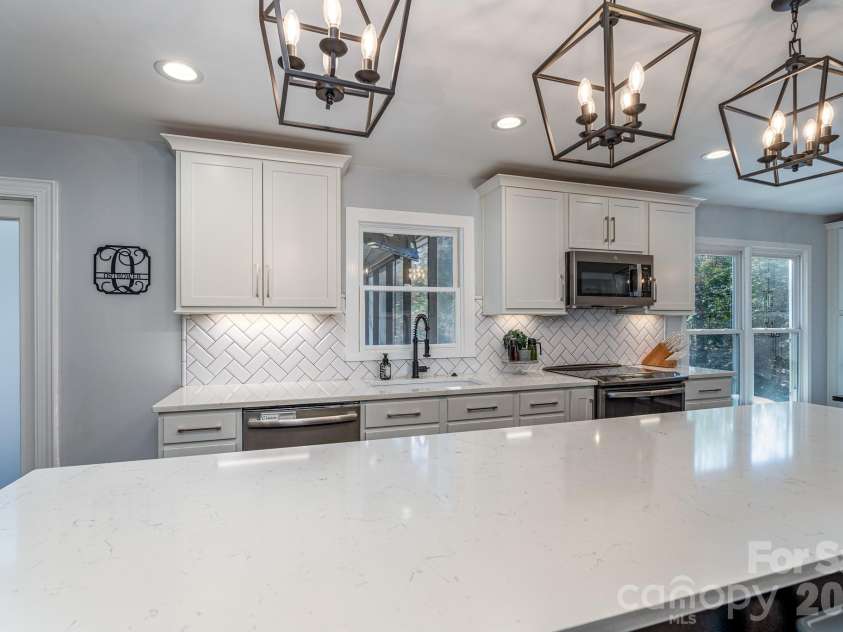 3231 Fairhaven Road, Rock Hill, SC 29732.  MLS# CAR4341436, YatesRealty ID 4363. Kitchen