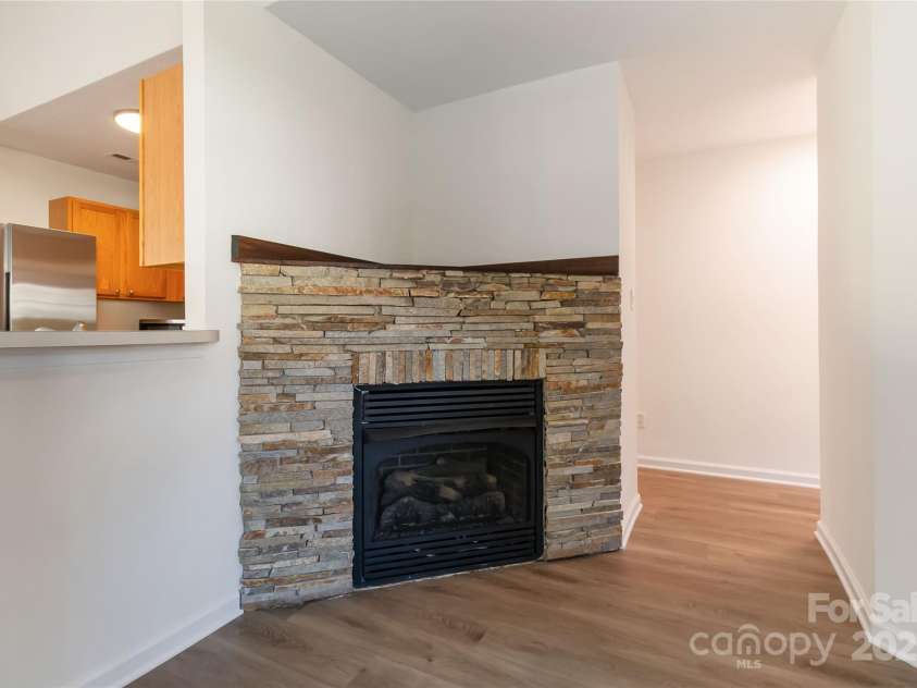 110 Camforth Drive, Mooresville, NC 28117.  MLS# CAR4309293, YatesRealty ID 43630. 