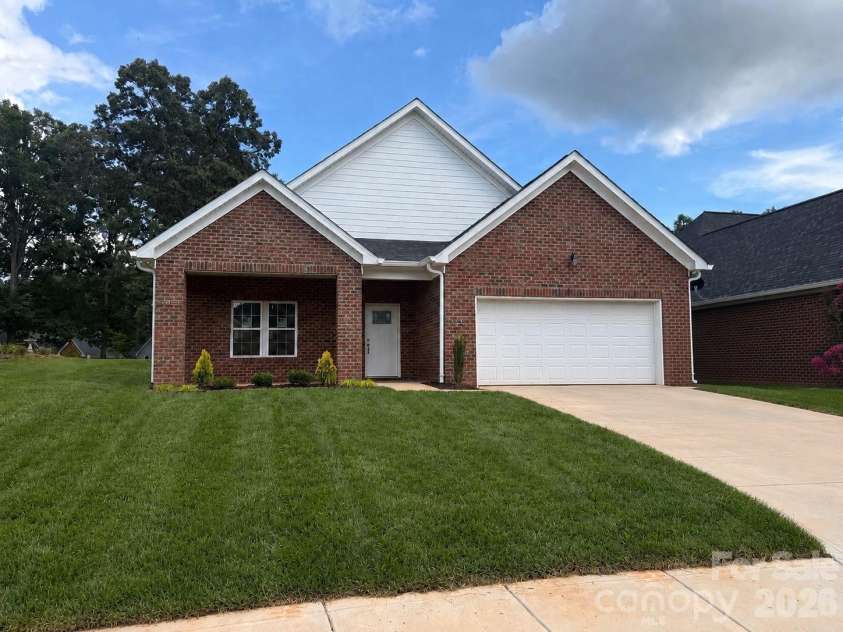 106 Blakemore Drive, Shelby, NC 28152.  MLS# CAR4413808, YatesRealty ID 43631. 