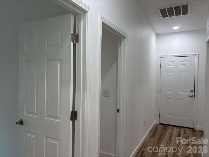 106 Blakemore Drive, Shelby, NC 28152.  MLS# CAR4413808, YatesRealty ID 43631. 