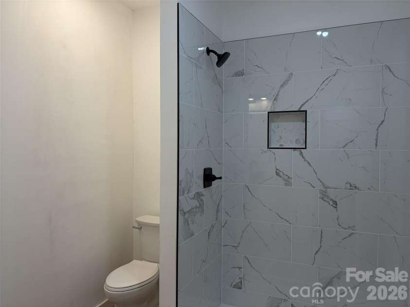 106 Blakemore Drive, Shelby, NC 28152.  MLS# CAR4413808, YatesRealty ID 43631. 