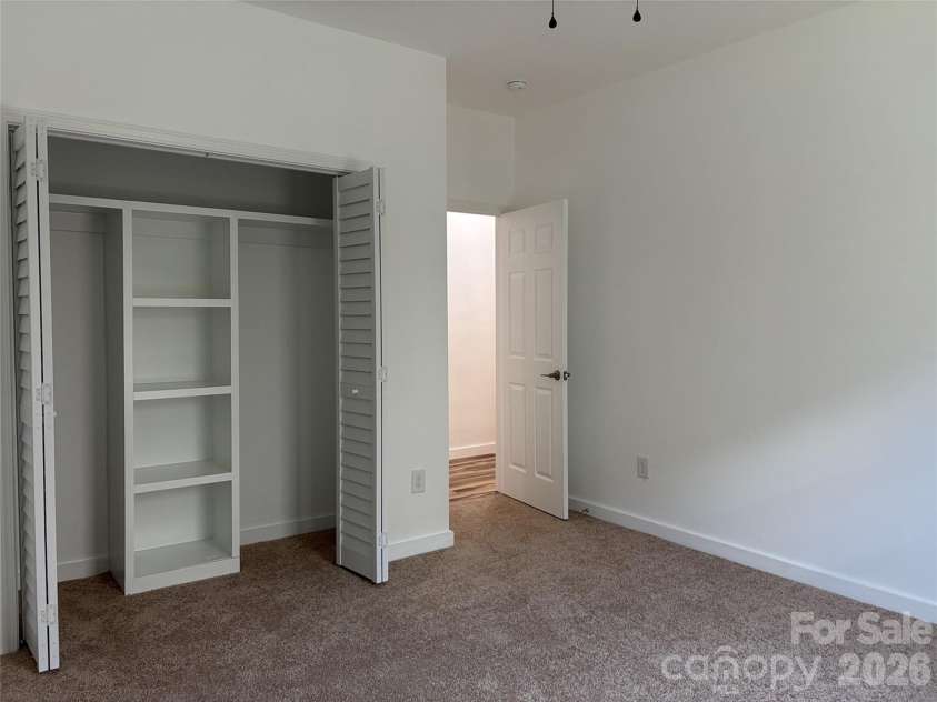 106 Blakemore Drive, Shelby, NC 28152.  MLS# CAR4413808, YatesRealty ID 43631. 