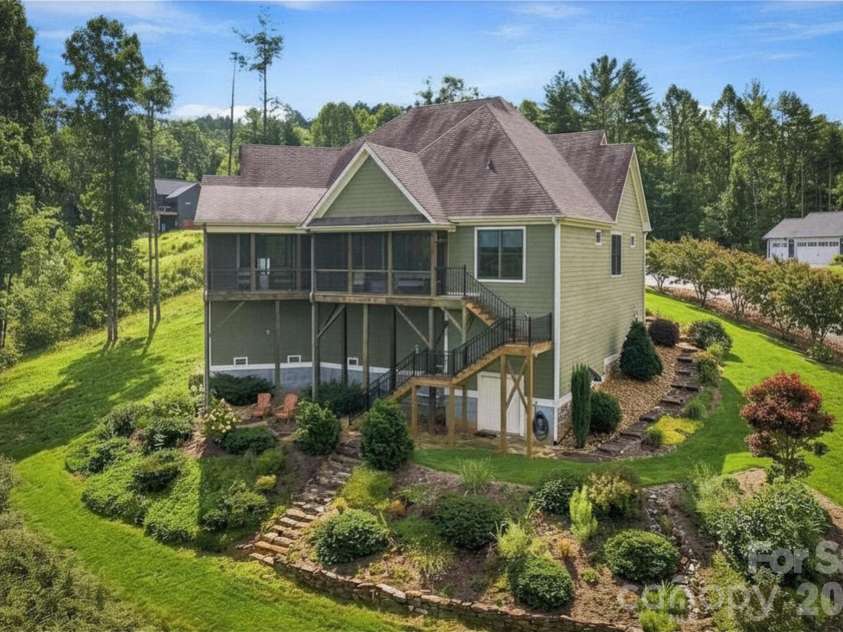 5504 Cedar Cove Way, Lenoir, NC 28645.  MLS# CAR4413803, YatesRealty ID 43632. 