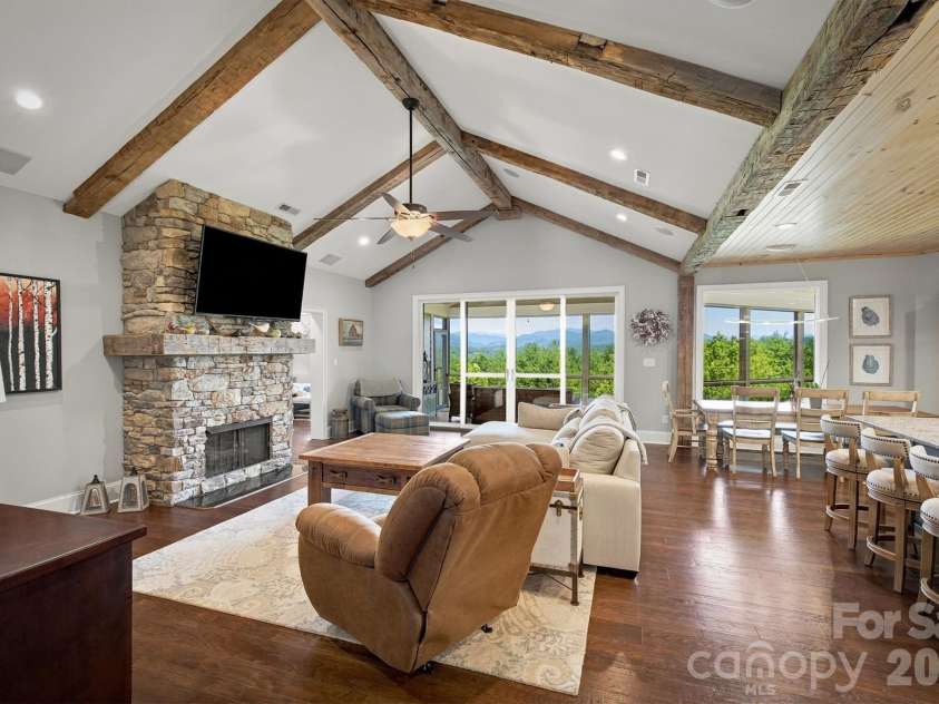 5504 Cedar Cove Way, Lenoir, NC 28645.  MLS# CAR4413803, YatesRealty ID 43632. 