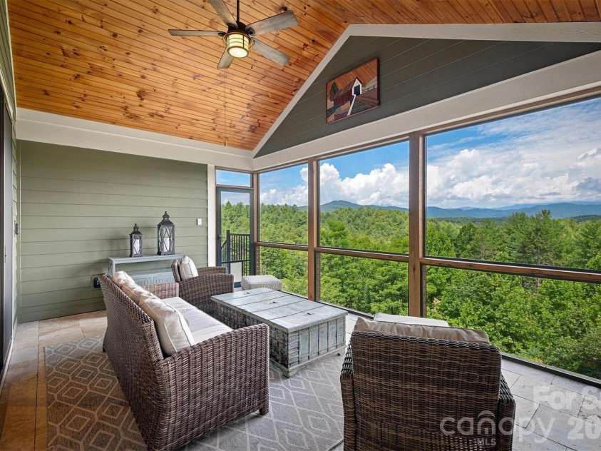 5504 Cedar Cove Way, Lenoir, NC 28645.  MLS# CAR4413803, YatesRealty ID 43632. 