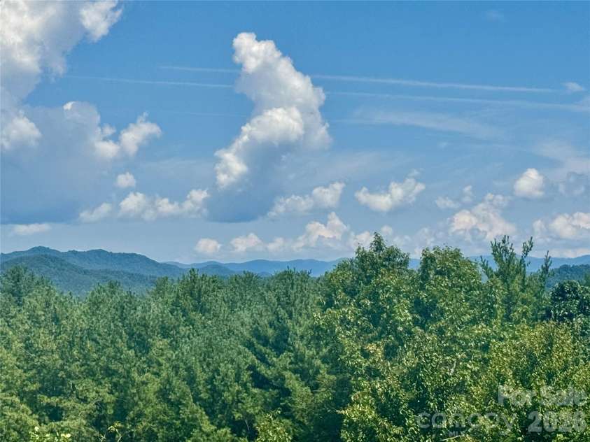 5504 Cedar Cove Way, Lenoir, NC 28645.  MLS# CAR4413803, YatesRealty ID 43632. 