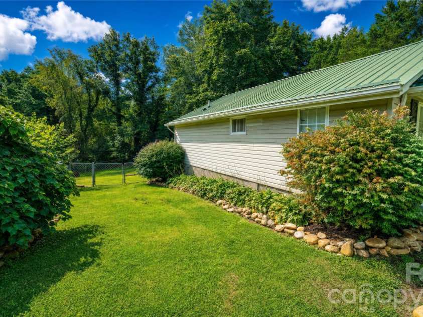 4023 Junior Henry Street, Morganton, NC 28655.  MLS# CAR4412990, YatesRealty ID 43635. 