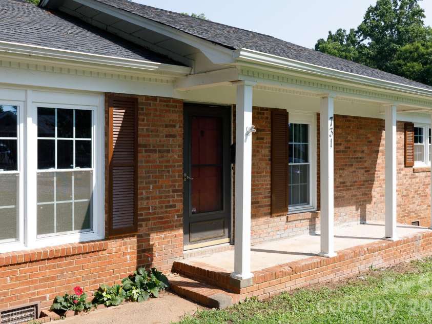 731 Level Street, Rock Hill, SC 29730.  MLS# CAR4413325, YatesRealty ID 43636. 