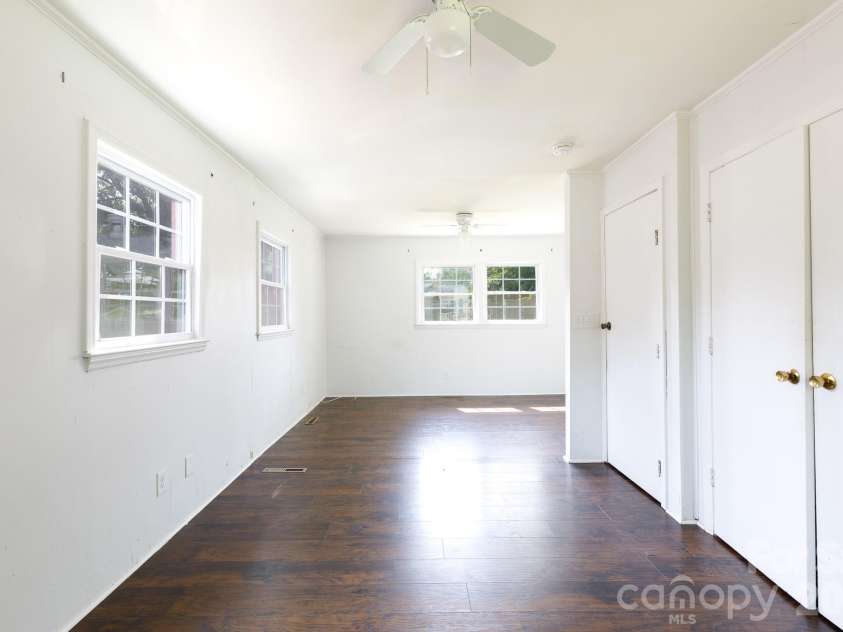 731 Level Street, Rock Hill, SC 29730.  MLS# CAR4413325, YatesRealty ID 43636. 