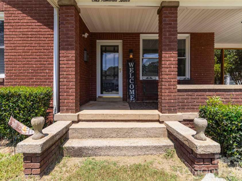 112 Pressley Street, Clover, SC 29710.  MLS# CAR4413522, YatesRealty ID 43637. 