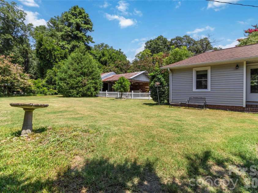 112 Pressley Street, Clover, SC 29710.  MLS# CAR4413522, YatesRealty ID 43637. 