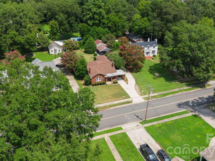 112 Pressley Street, Clover, SC 29710.  MLS# CAR4413522, YatesRealty ID 43637. 